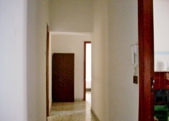 corridoio - Appartamento strada comunale pergola, San Fele - foto 3