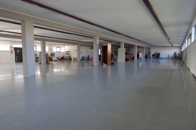 10273903 (800x533).jpg - Commercial Premises San Benedetto del Tronto - photo 1