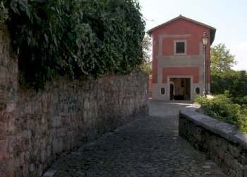 2.jpg - Independent house centro storico, Ascoli Piceno - photo 2