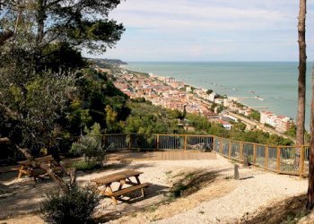 02 CUPRA MARITTIMA-AVVIATO STABILIMENTO BALNEARE V - Stabilimento balneare Cupra Marittima - foto 4