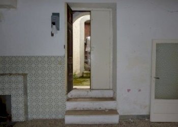 P1040265.JPG - Casa indipendente San Fele - foto 1