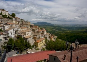 View from balcony 2 (640x480).jpg - Appartamento corso vittorio emanuele, San Fele - foto 10
