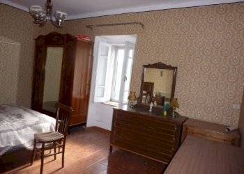 Bedroom (2) (640x480).jpg - Appartamento VIA ARIOSTO, San Fele - foto 8