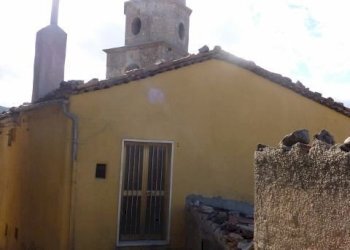 Entrance door (480x640).jpg - Appartamento VIA ARIOSTO, San Fele - foto 12