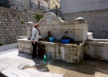 The main fountain (640x480).jpg - Appartamento VIA ARIOSTO, San Fele - foto 19
