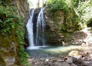 Walk along the waterfalls 11 (640x480).jpg - Appartamento via dante, San Fele - foto 15