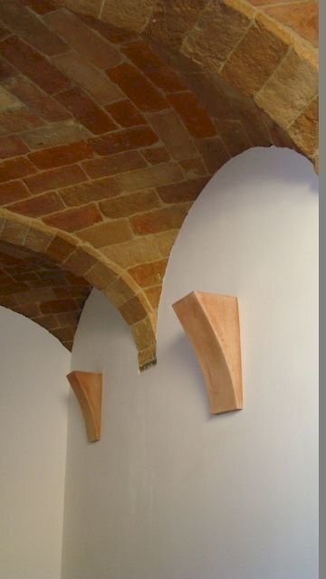 3 Particolari ingresso palazzo Del borgo (640x360) - Appartamento Corropoli - foto 1