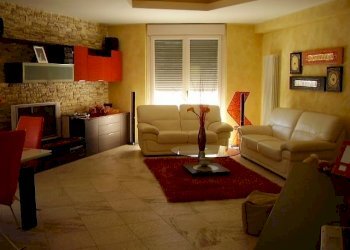 PB190148 (640x480) - Attico Ascoli Piceno - foto 2