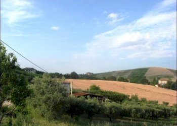 x - Rustic Offida - photo 12