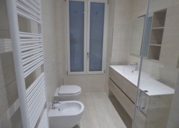 12.jpg - Appartamento VIA ROBUTTI, Alassio - foto 4