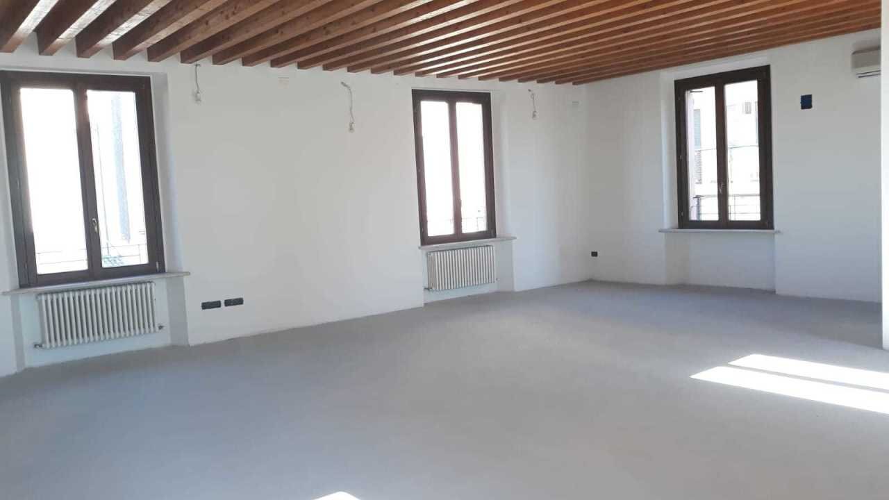 IMG-20190405-WA0037.jpg - Attic Pesaro - photo 2