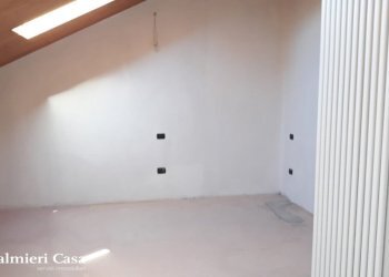 IMG-20190405-WA0035.jpg - Attic Pesaro - photo 30