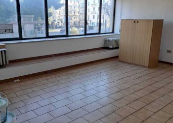 WhatsApp Image 2026-02-19 at 12.36.10.jpeg - Ufficio Via Floraspe Renzetti 11, Lanciano - foto 9