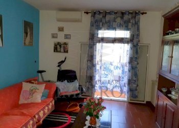 Trilocale Via cavour, Olivetta San Michele - foto 1