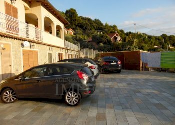 parcheggio al p.t. - Independent house Via Turistica 172, Camporosso - photo 10