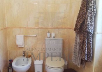 bagno con vasca - Porzione di casa Via Ciappin 74, Ventimiglia - foto 10