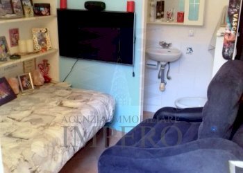 cantina adibita a stanza - Porzione di casa Via Torre 11, San Biagio della Cima - foto 20