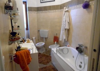 bagno piano ingresso - Appartamento Corso Genova 82, Ventimiglia - foto 5