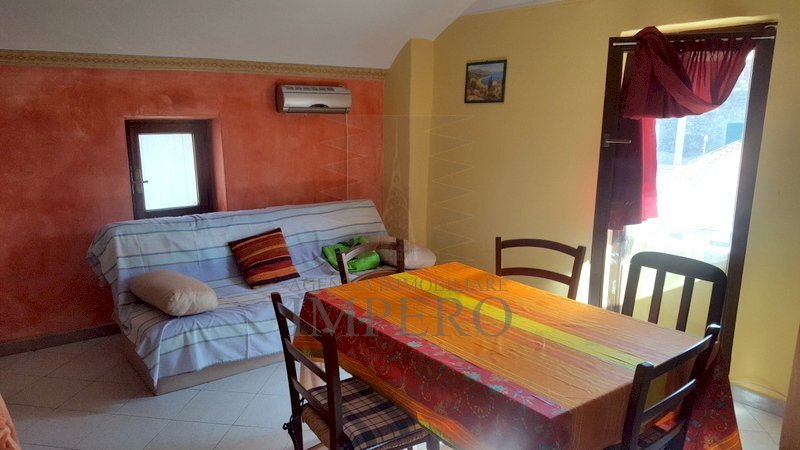 Two-room apartment Piazza Garibaldi 11, Camporosso - photo 1