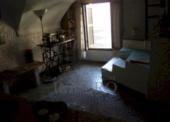 DSCF4339 (FILEminimizer).JPG - Quadrilocale frazione Serro, Ventimiglia - foto 12