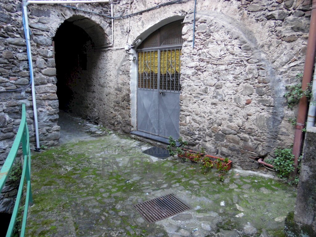 ingresso tavernetta - Four-room apartment Corso Lodovico Isnardi 5, Pigna - photo 2