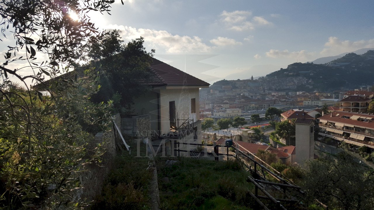 20151118_152748_008.jpg - Villa Via Maule 2, Ventimiglia - foto 2