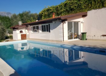 20151105_100239.jpg - Villa Via Piemattone 10, Ventimiglia - foto 1