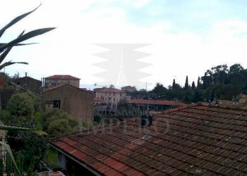 1_IMAG0197_1.jpg - Trilocale Via Hughes, Ventimiglia - foto 5