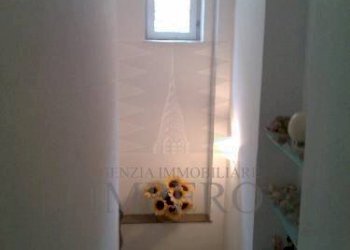 1_IMAG0207_1.jpg - Trilocale Via Hughes, Ventimiglia - foto 10