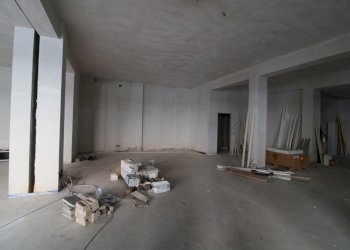 Locale C - Commercial Premises Viale della Vittoria 34/b, Jesi - photo 3