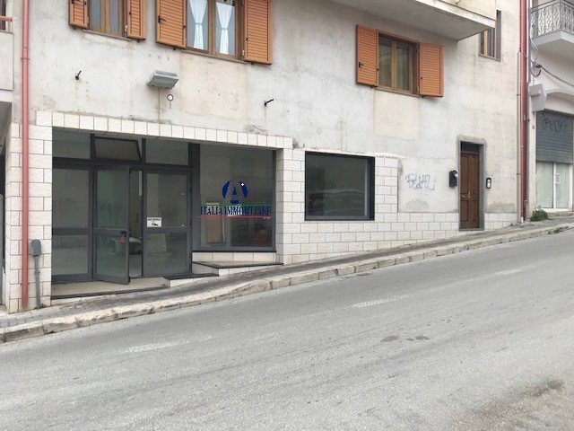 IMG_2365.jpg - Locale Commerciale Modica - foto 1