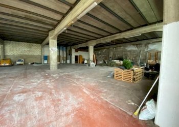 IMG_9201.jpg - Magazzino Modica - foto 2