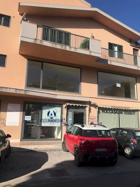 IMG_1237.jpg - Locale Commerciale Via Fosso Tantillo, Modica - foto 1