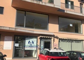 IMG_1237.jpg - Locale Commerciale Via Fosso Tantillo, Modica - foto 1