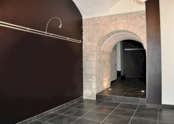 2.JPG - Locale Commerciale VIA CASTELLO, Modica - foto 2