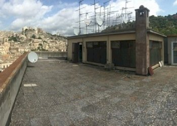 IMG_8230.JPG - Mansarda Corso Umberto I 40, Modica - foto 2