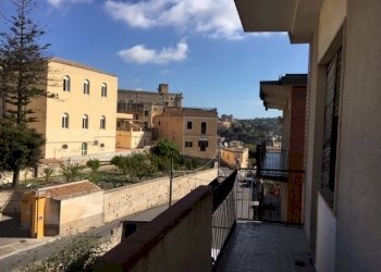 IMG_6488.JPG - Appartamento VIA NAZARIO SAURO 1, Modica - foto 3