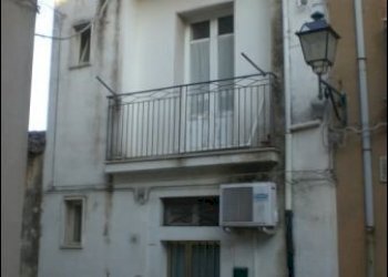 ESTERNO CASA.JPG - Porzione di casa Modica - foto 1