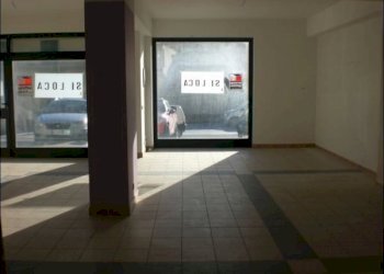 CIMG8720.JPG - Locale Commerciale Modica - foto 3