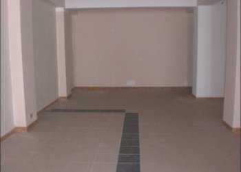 CIMG8714.JPG - Locale Commerciale Modica - foto 5