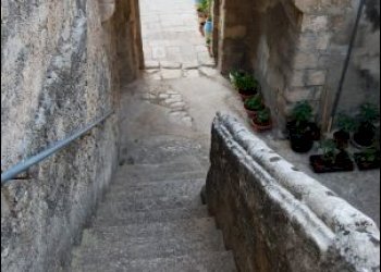 03 SCALE 1° PIANO.JPG - Porzione di casa Modica - foto 3