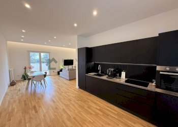 IMG_9337.jpeg - Villa VIA FANELLI  230 G, Bari - foto 1