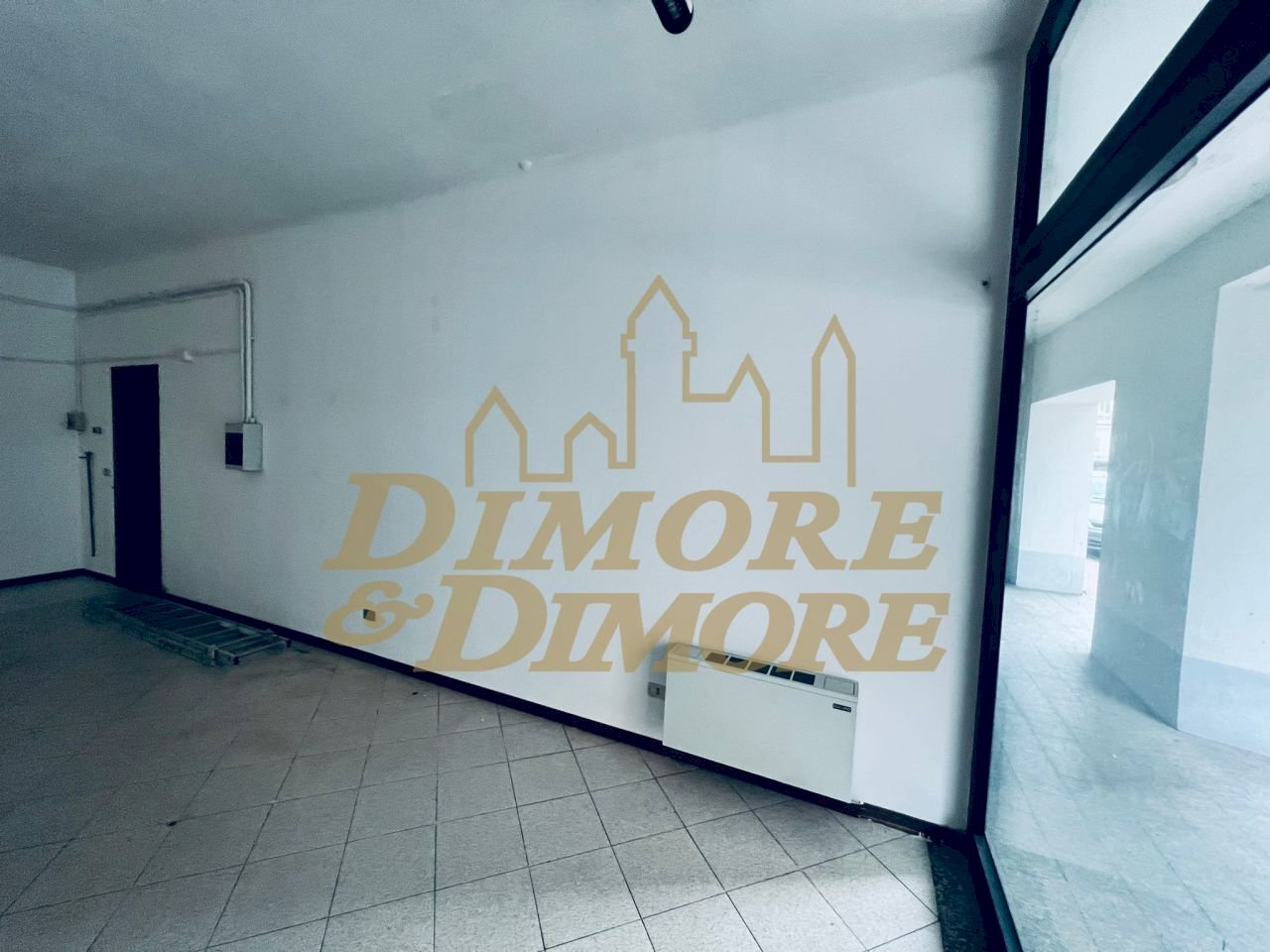 afd8c590-b818-4cd2-b056-f7f0da901b50.JPG - Locale Commerciale Via Giuseppe Mazzini 95, Omegna - foto 3