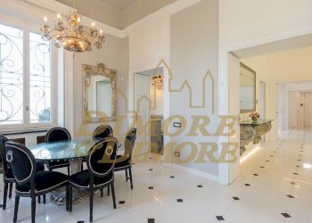 L4A0110.jpg - Villa via giuseppe verdi 5, Stresa - foto 15