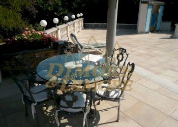 villa-d-epoca-a-luino-con-vista-lago-maggiore-14 - Villa Via Ciro Menotti 3, Luino - foto 24