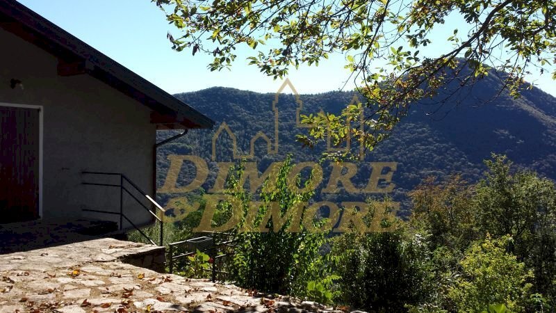 casa-a-caprezzo-nel-bosco-con-vista-lago--08 - Villa Caprezzo - photo 3