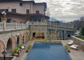 PHOTO-2021-04-22-15-23-26 2.jpg - Villa Verbania - foto 3