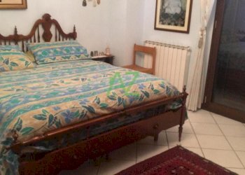 camera da letto - Casa indipendente Mascalucia - foto 7
