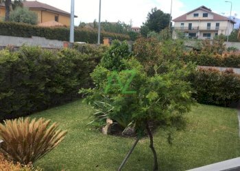 giardino - Casa indipendente Mascalucia - foto 12