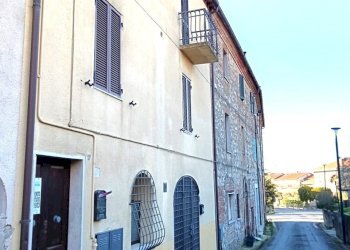 2 Esterno.jpeg - Terratetto - Terracielo Amelia - foto 3